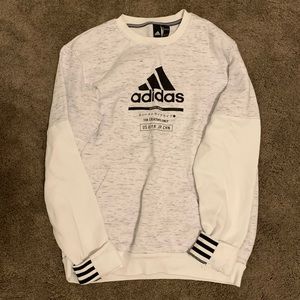 Adidas crewneck